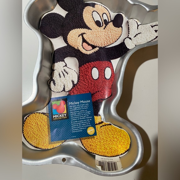 Vintage 1995 Wilton Full Body Mickey Mouse Cake Pan 2105-3601 - Picture 2 of 4